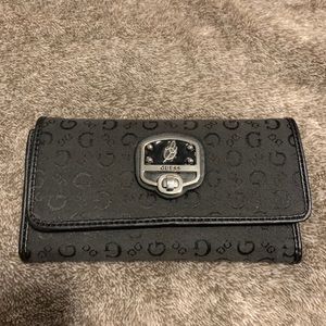 NWOT black guess wallet